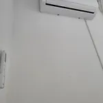 A شقة *